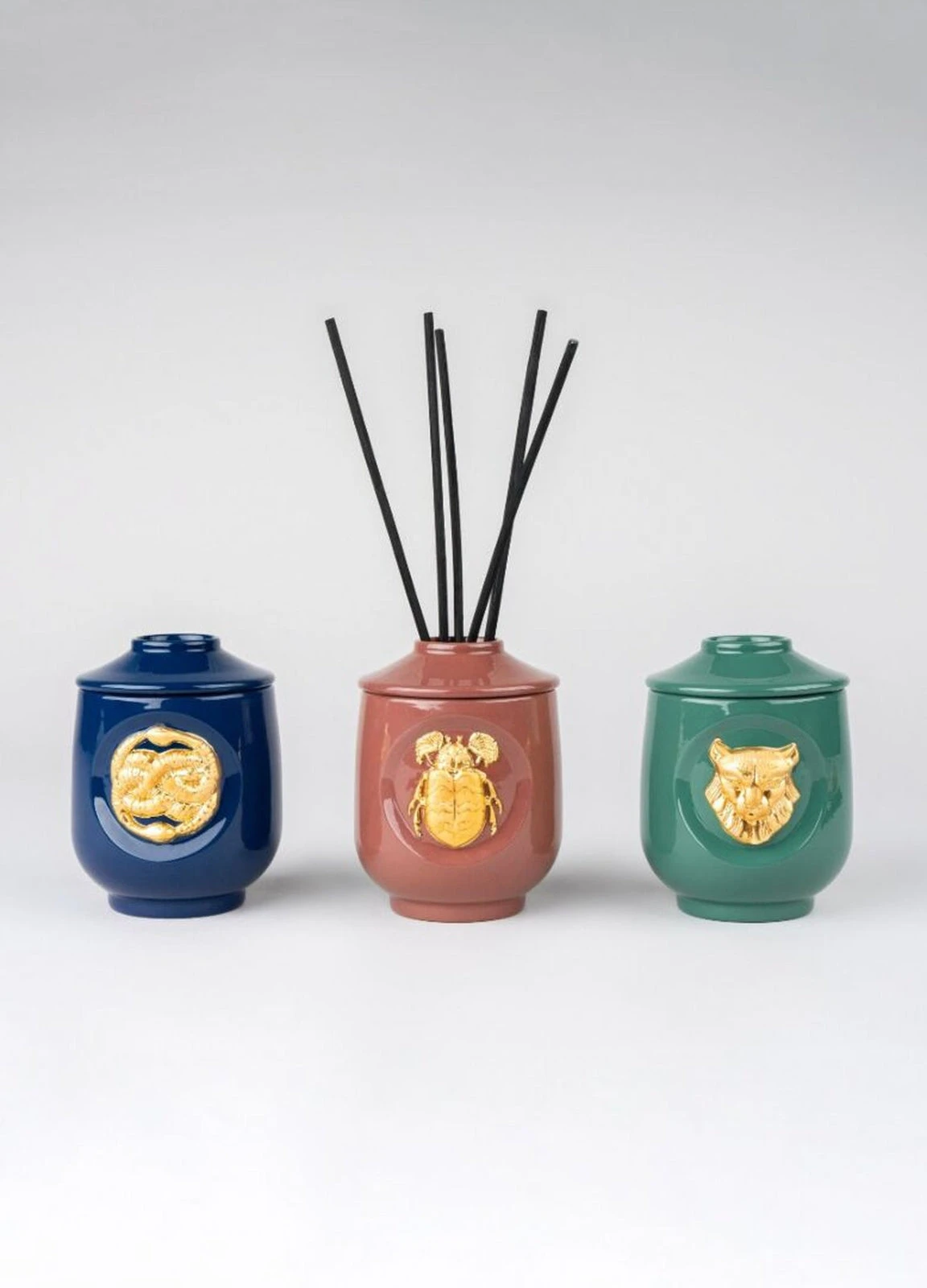 Lladro Lynx Perfume Diffuser Luxurious Animals Redwood Fire Scent 2 Lladro Lynx Perfume Diffuser Luxurious Animals Redwood Fire Scent - Image 2
