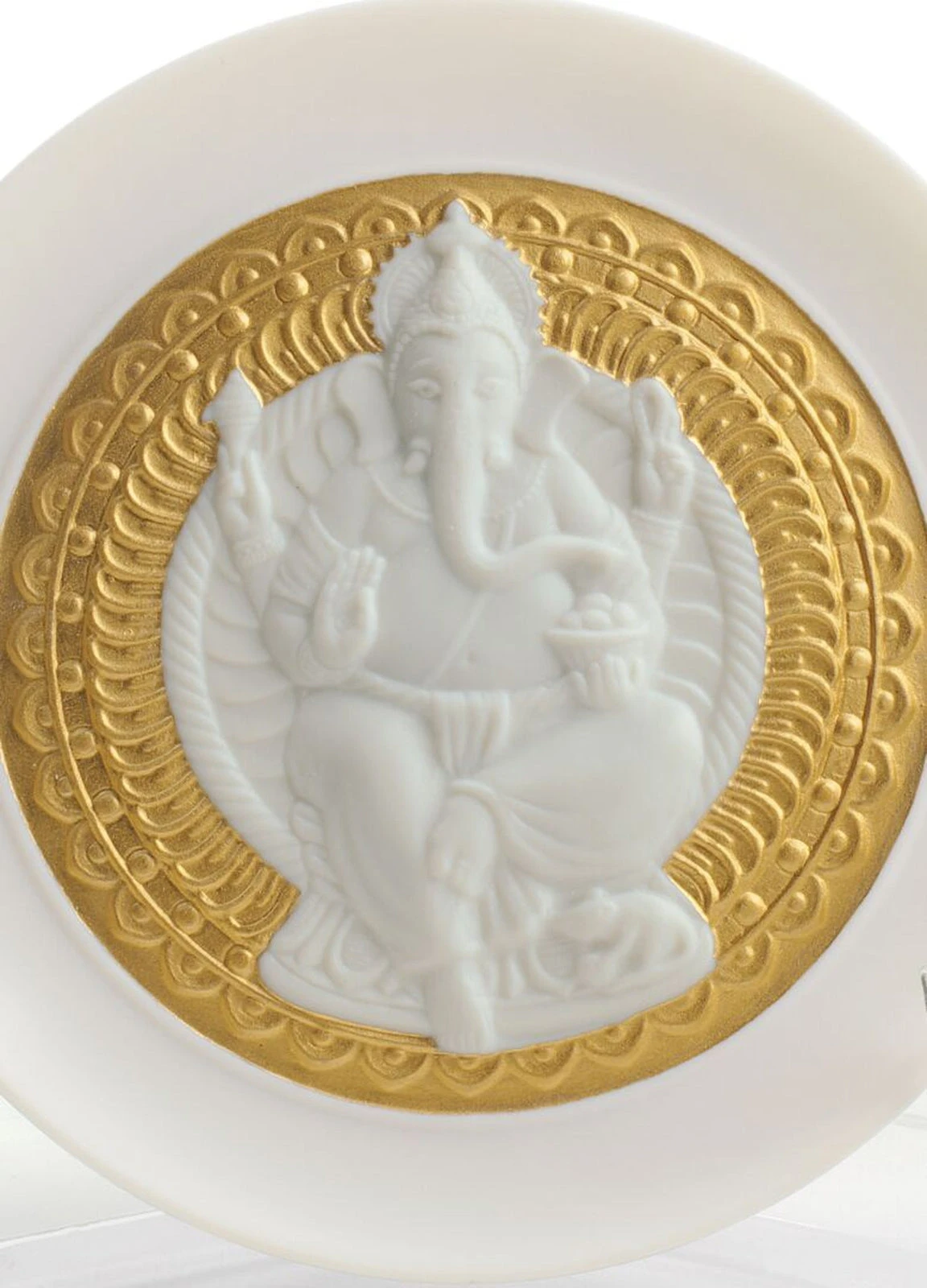 Lladro Lord Ganesha Decorative Plate Golden Lustre 2 Lladro Lord Ganesha Decorative Plate Golden Lustre - Image 2