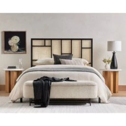 Flowers In Vase By Shaina Page 9 Flowers In Vase By Shaina Page -Grayson-Living 231624 001 VIG 1