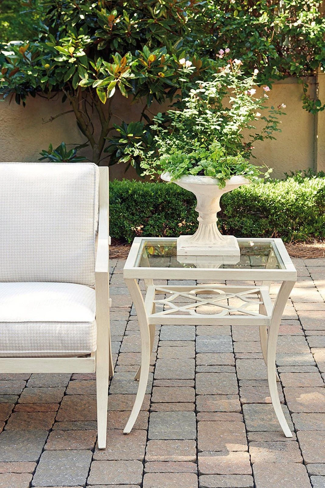 Tommy Bahama Outdoor Misty Garden Square End Table 2 Tommy Bahama Outdoor Misty Garden Square End Table - Image 2