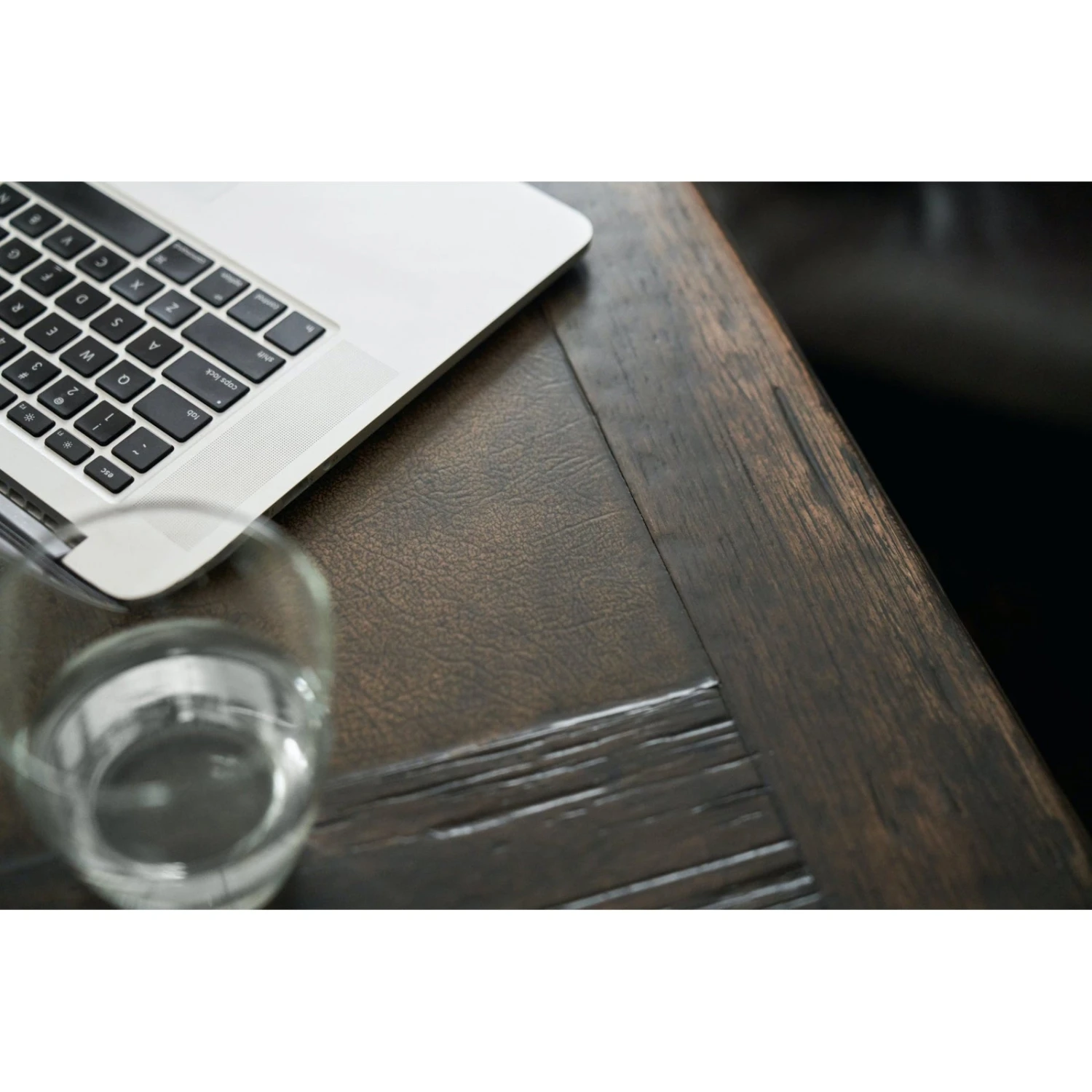 Hooker Furniture La Grange San Felipe Executive Desk 4 Hooker Furniture La Grange San Felipe Executive Desk - Image 4