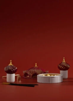 Lladro Mulberry Spire Candle 1001 Lights Night Approaches Scent -Grayson-Living 6ac748ced344c5b93b25af22f64b8675e2509043ce374b105a09d59f0f6b19cacd606720b8500b4dad351a723871c9a601b447ebfa41ac90146f4b748985e2ff