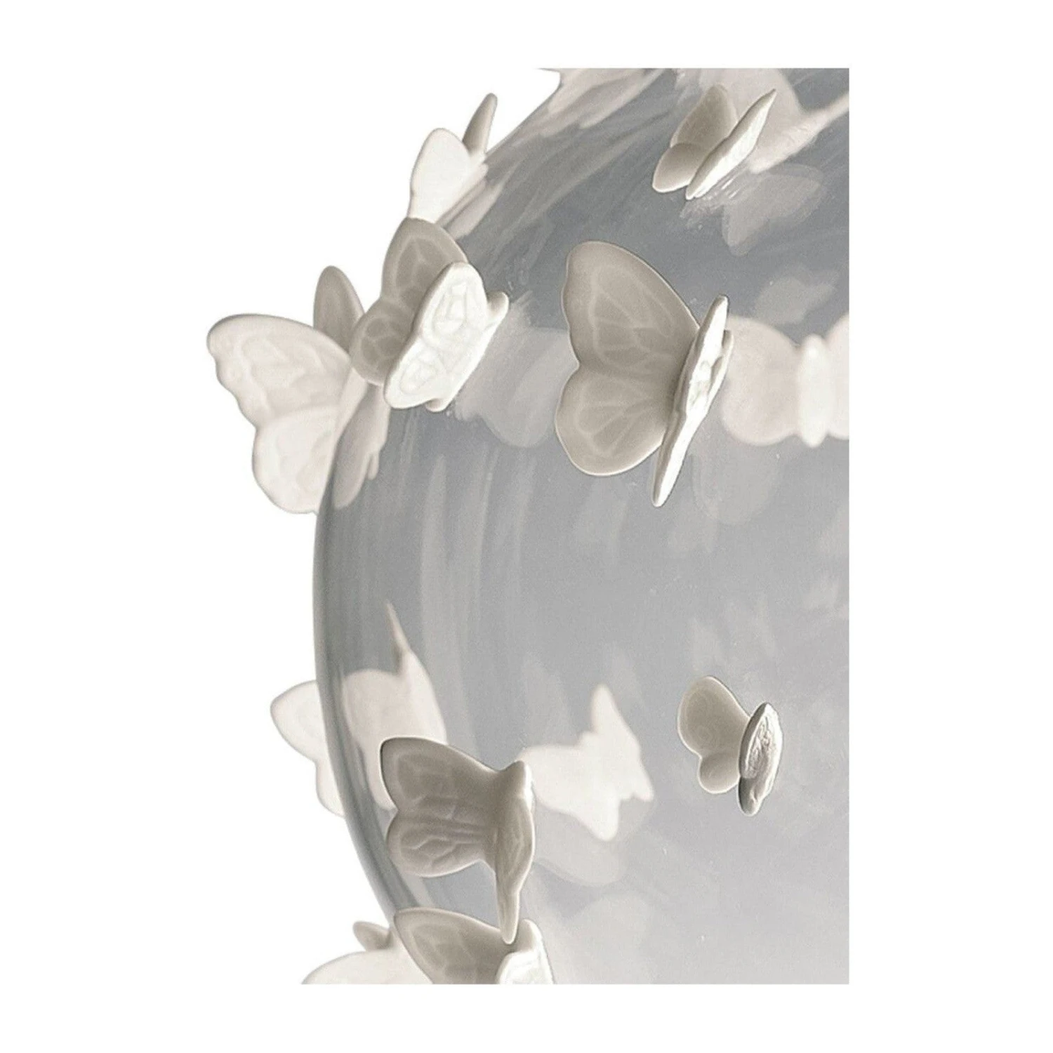 Lladro Freeze Frame Butterflies Ceiling Lamp (US) 4 Lladro Freeze Frame Butterflies Ceiling Lamp (US) - Image 4