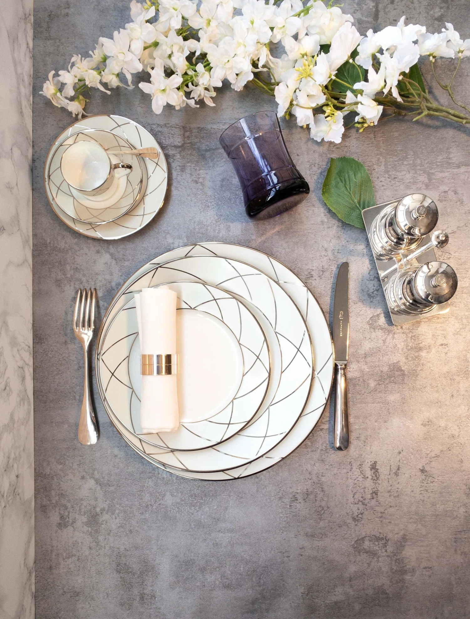 Haviland Clair De Lune Arcades Chopsticks Holder 2 Haviland Clair De Lune Arcades Chopsticks Holder - Image 2