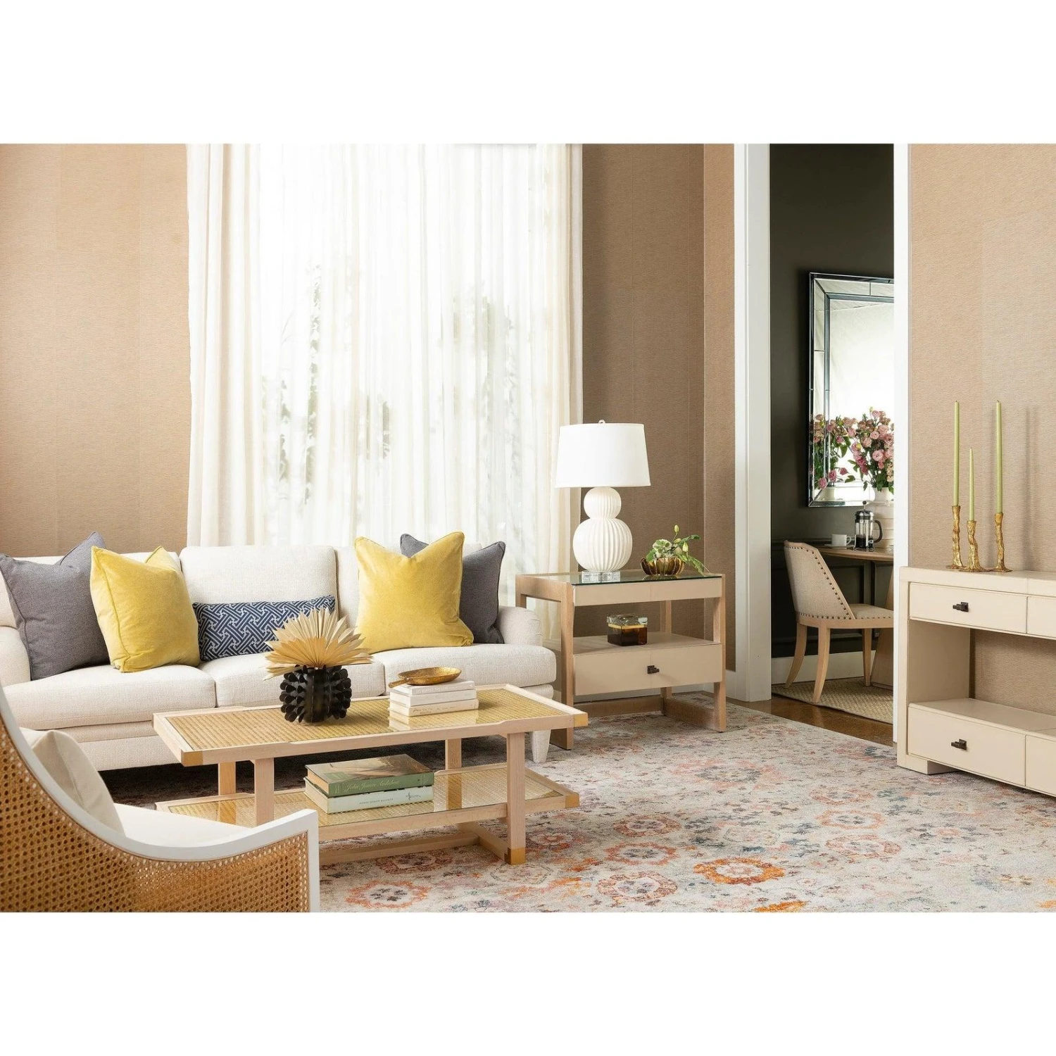 Villa & House Andorra Vase 10 Villa & House Andorra Vase - Image 10