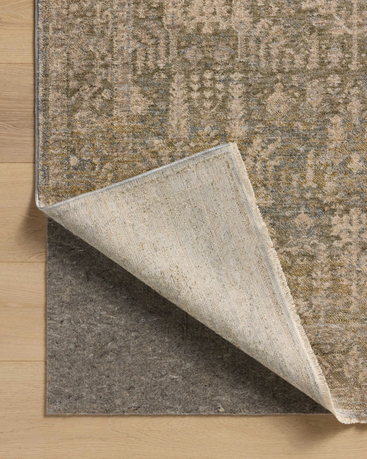 Magnolia Home Junie JUE-02 Rug Moss / Natural DC10 7 Magnolia Home Junie JUE-02 Rug Moss / Natural DC10 - Image 7