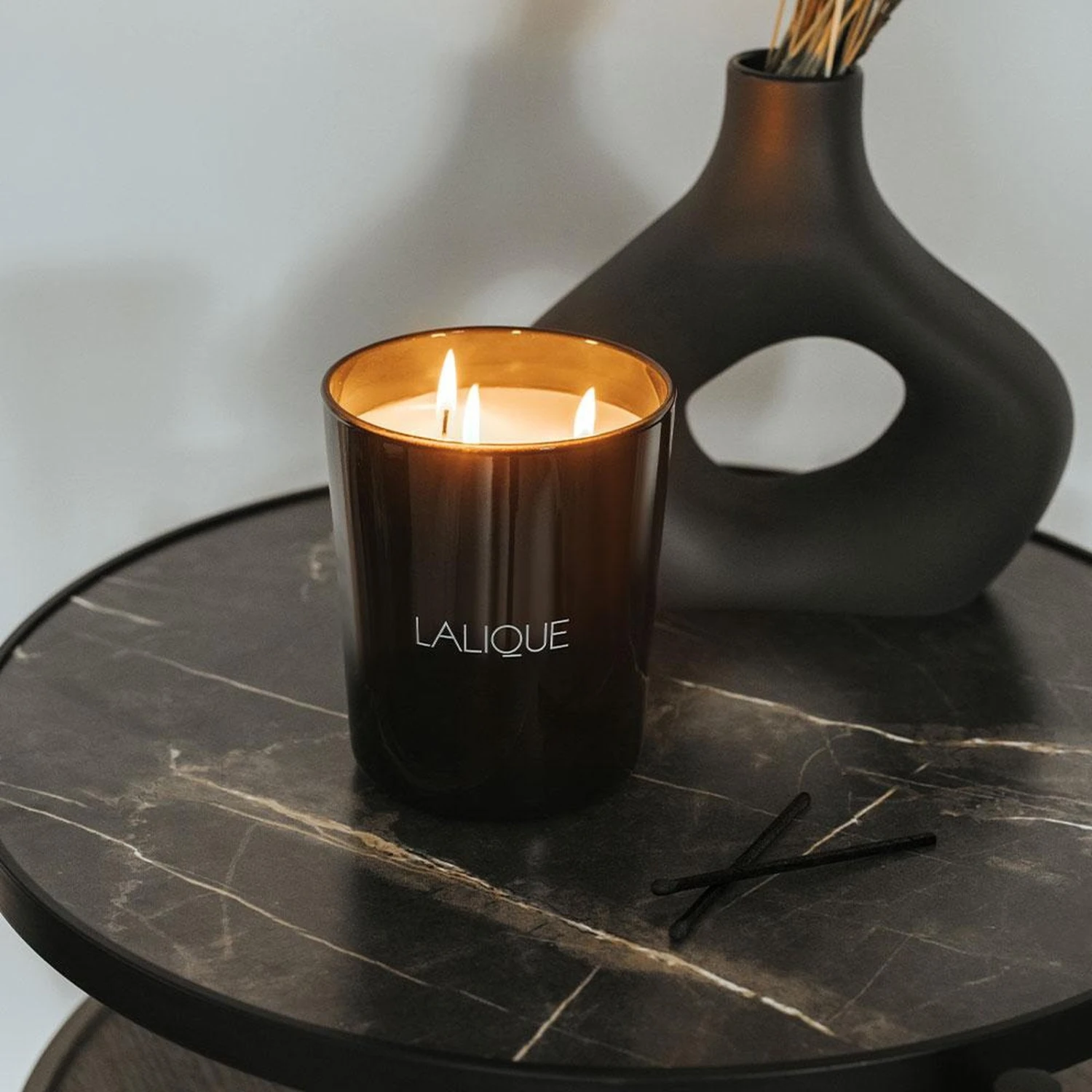 Lalique Fig Tree Amalfi - Italy Scented Candle Large 2 Lalique Fig Tree Amalfi - Italy Scented Candle Large - Image 2