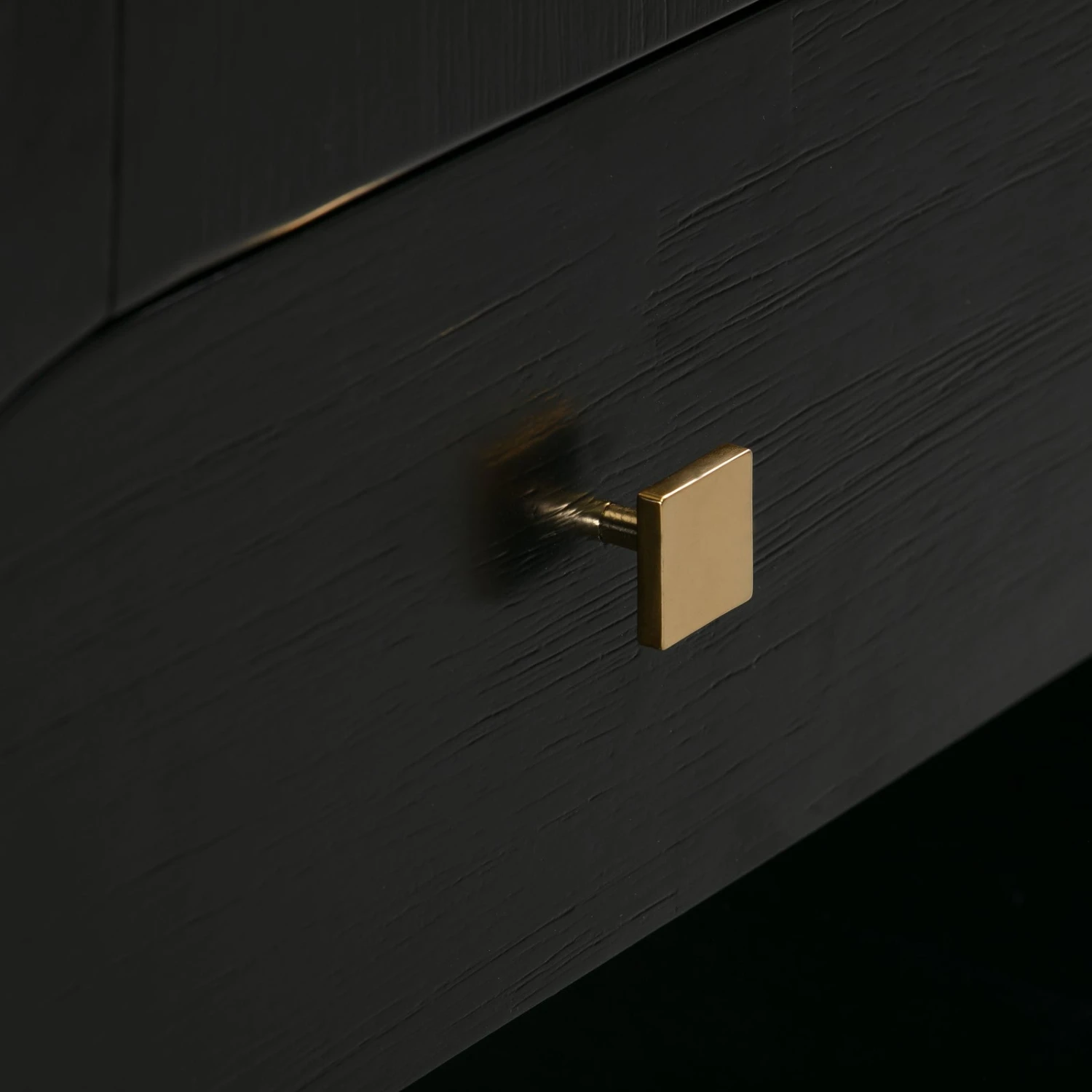 TOV Furniture Hump 6 Drawer Dresser 7 TOV Furniture Hump 6 Drawer Dresser - Image 7