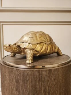 Turtle Box Statue Floor Sample -Grayson-Living TurtleStatue Full2