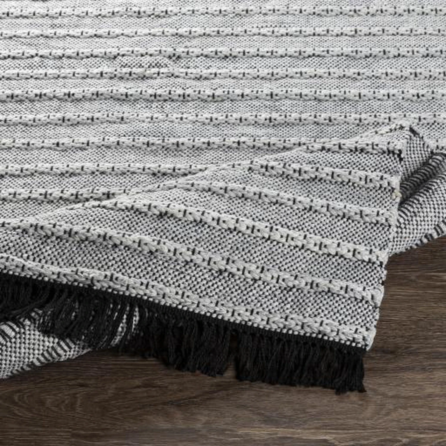 Surya Azalea AZA-2310 Rug 6 Surya Azalea AZA-2310 Rug - Image 6