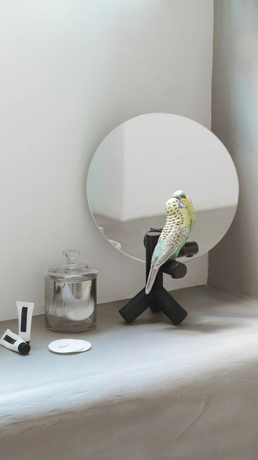 Lladro Parrot Vanity Vanity Mirror 3 Lladro Parrot Vanity Vanity Mirror - Image 3