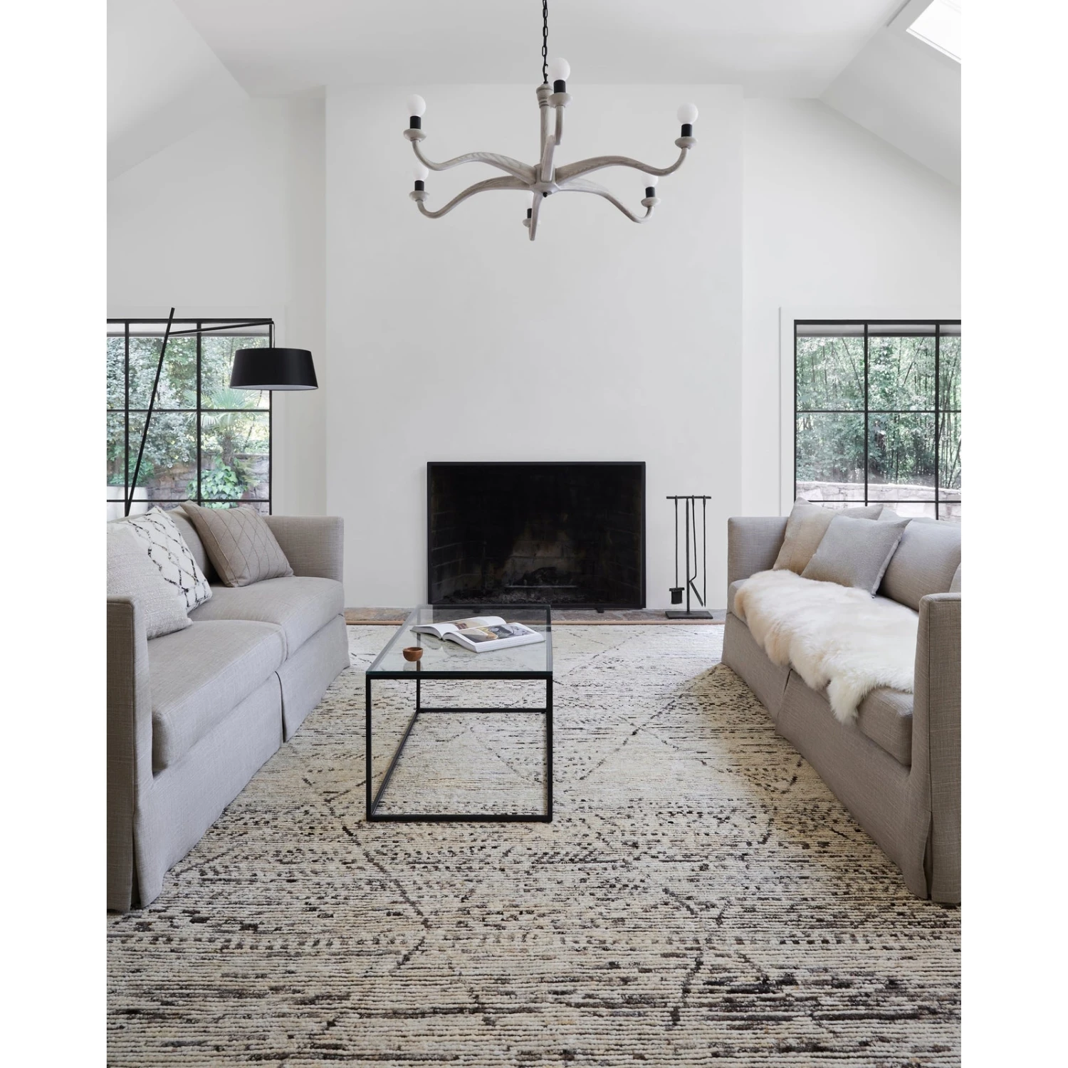 Surya Khyber KHY-2301 Rug 4 Surya Khyber KHY-2301 Rug - Image 4