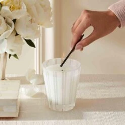 Nest Grapefruit Candle -Grayson-Living nestnewyork generic classiccandle size 720x c39d6b15 cce2 46f6 be89 4850fa58fc9e