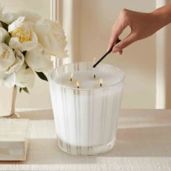 Nest Bamboo Luxury Candle -Grayson-Living nestnewyork generic luxurycandle size 720x 96d54025 fef2 4cd6 98fd 1f15e80389c3