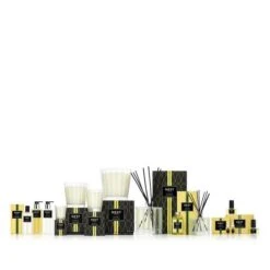 Nest Grapefruit Candle -Grayson-Living nestnewyork grapefruit 720x 0c083763 f706 4558 b456 b8d2ef187c4c